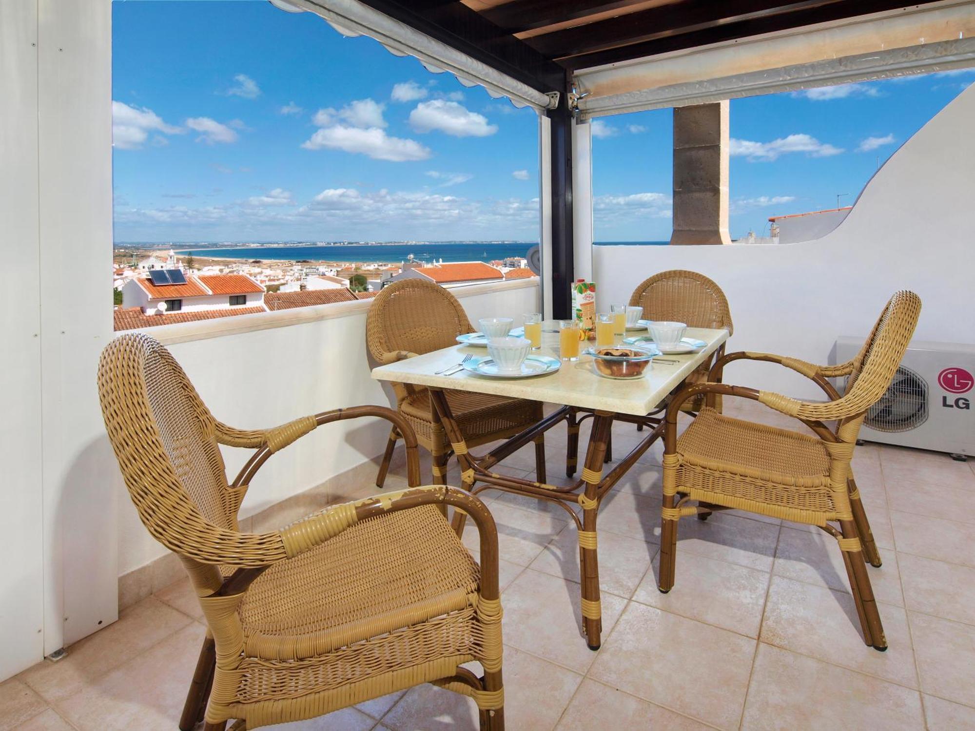 Apartamento Sant'amaro - Sea View *